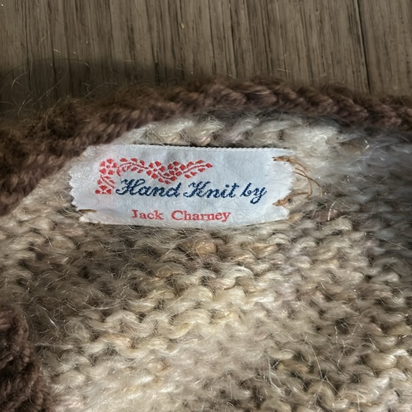 Mo Hair and Wool  sweater! Hand knit by Jack Charney! - Picture 3 of 9